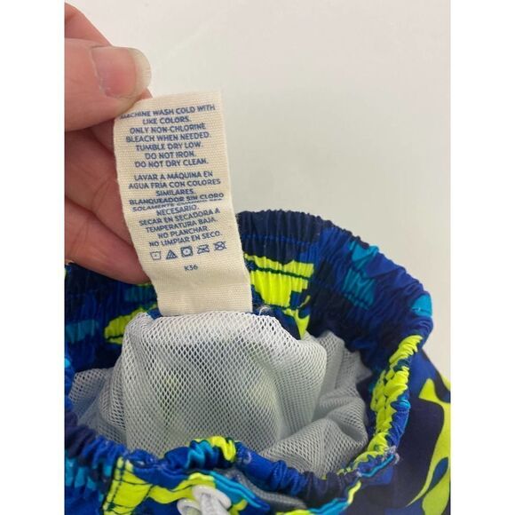 OP Ocean Pacific Baby Swim Trunks Camo Bright - Size 0-3 Months - Picture 7 of 8